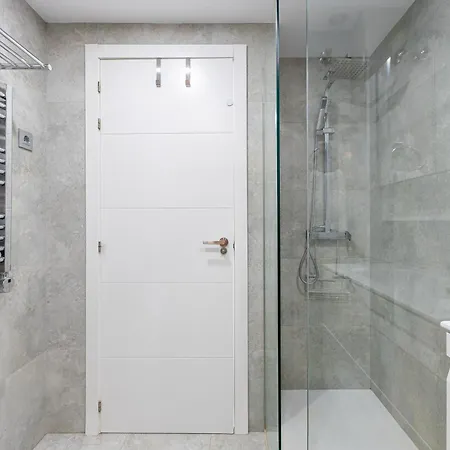 With Sea Views In Puerto Banus Apartamento Marbella