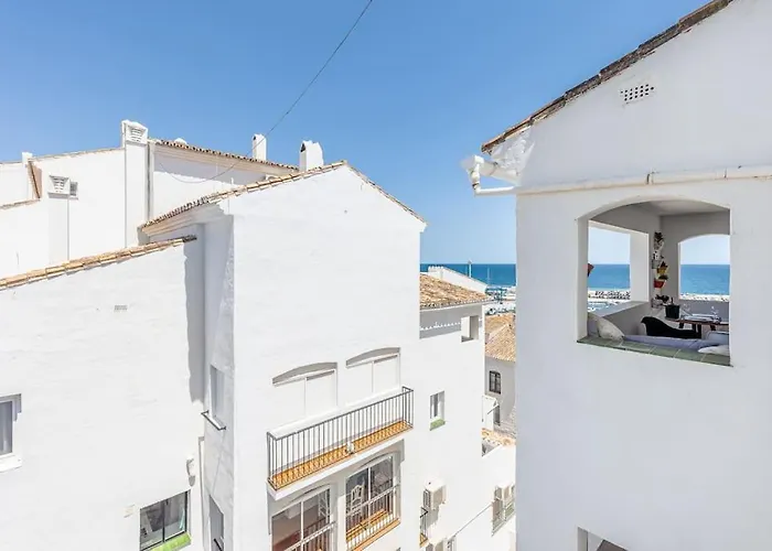 With Sea Views In Puerto Banus Appartement Marbella